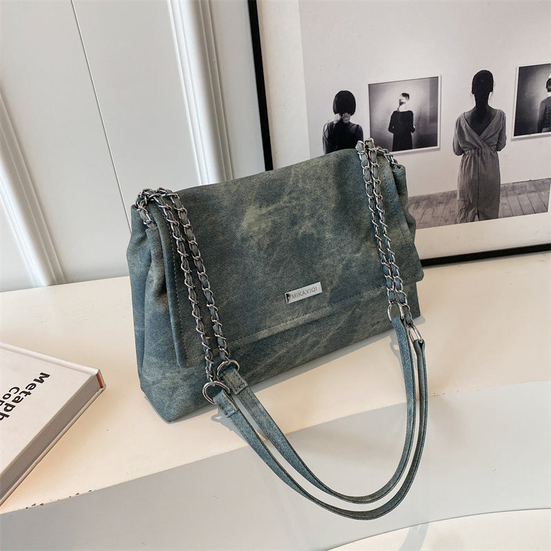 Chain Strap Flap Crossbody Bag
