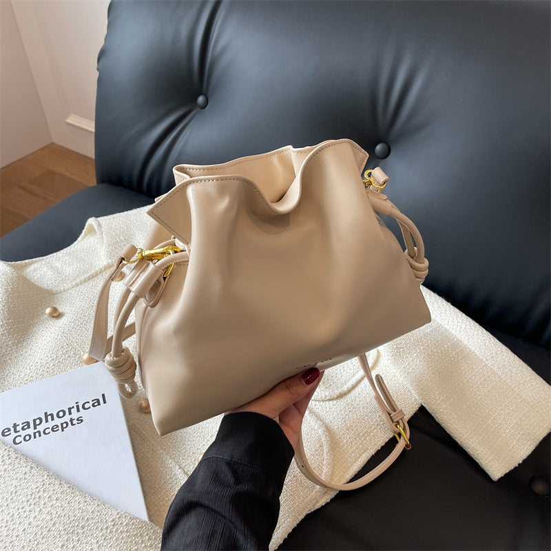 Knot Bucket Bag