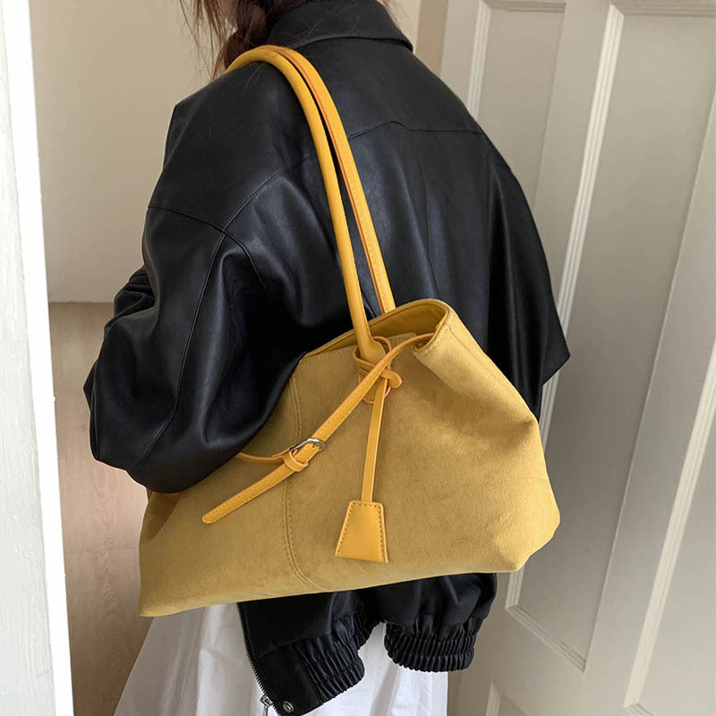 Textured Knot Tote Bag